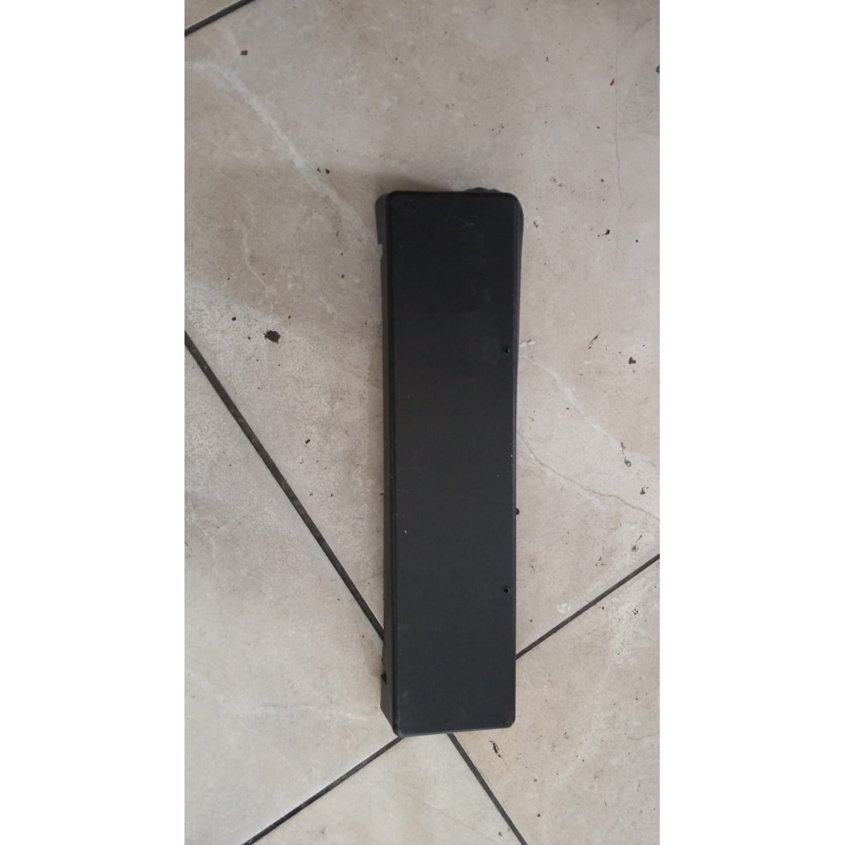 Suporte De Placa Dianteiro Hyundai Hb20 13/16 Código 865191s Preto