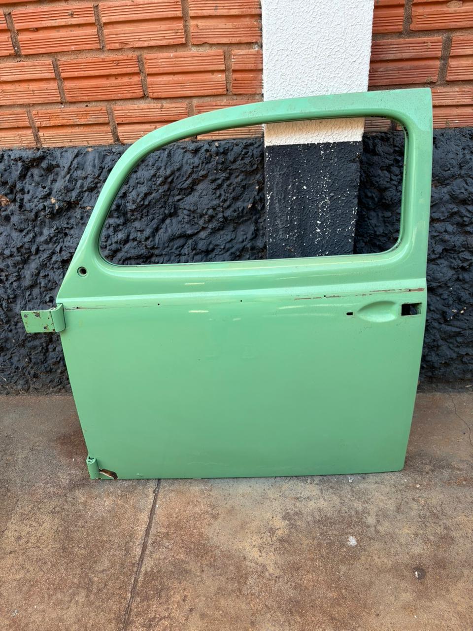 Porta Dianteira Esquerda Volkswagen Fusca 76/77