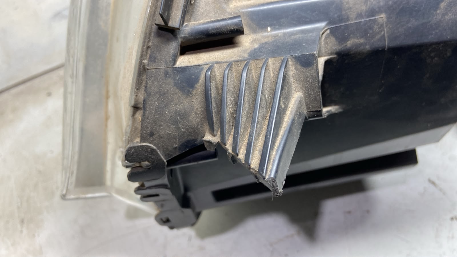 Farol Peugeot Expert 2018 Lado Direito - Imagem 5