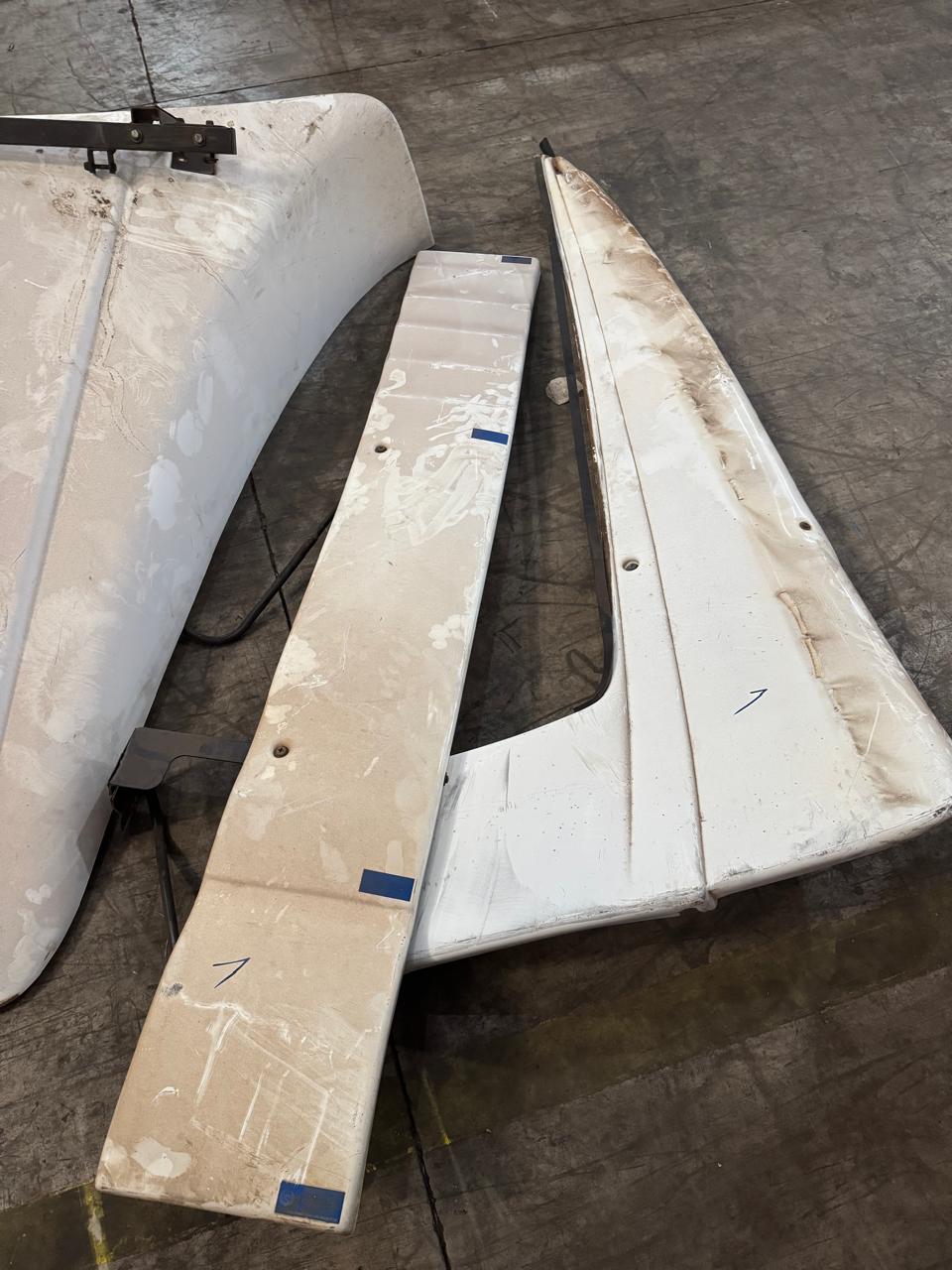 DEFLETOR DE AR MAN/VOLKSWAGEN METEOR (AEROFOLIO CABINE) - Imagem 3