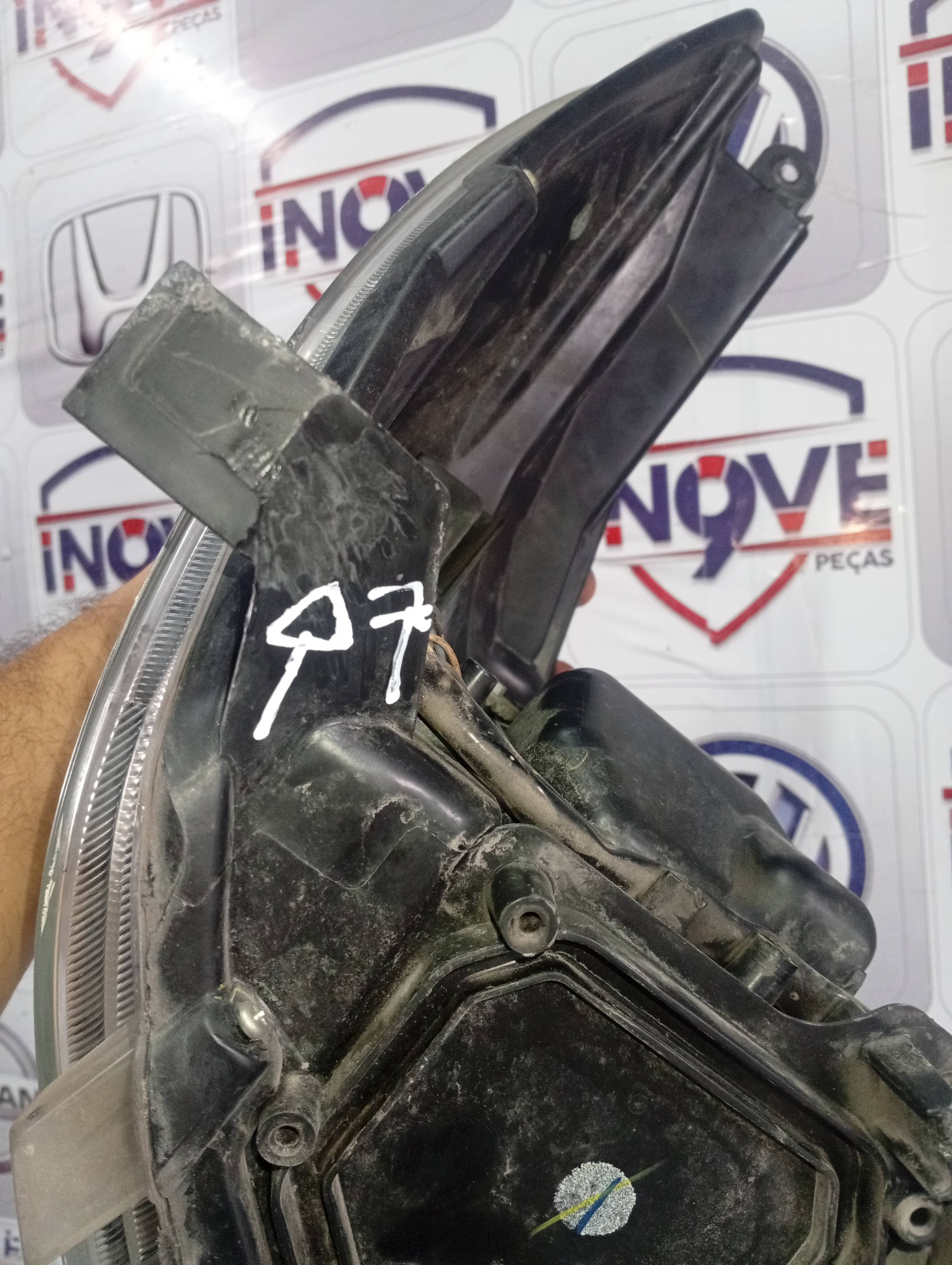 Farol LED Toyota Hilux SRX 2016-2019 - Imagem 7