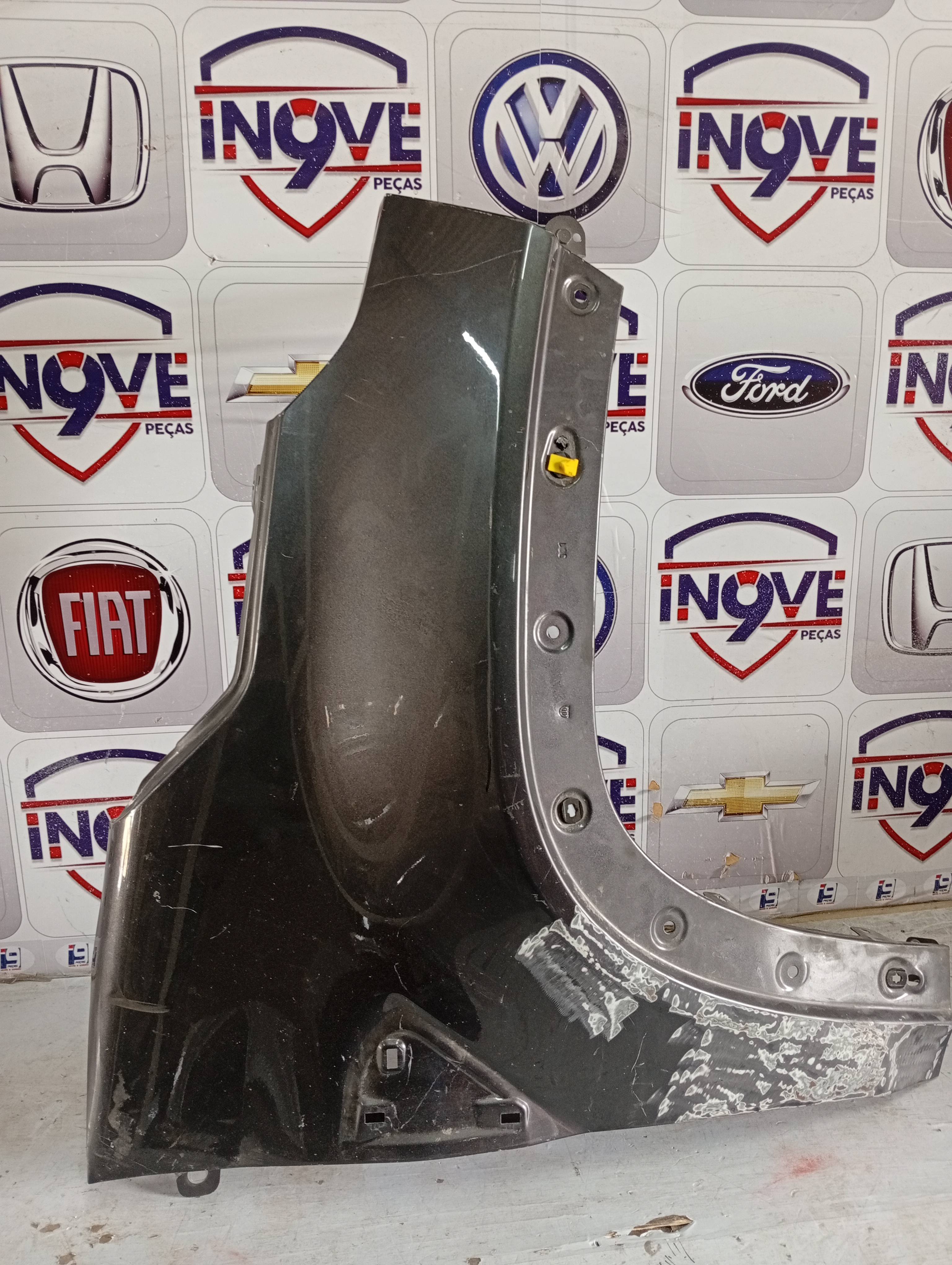 Paralama Lateral Direito Fiat Strada 2022