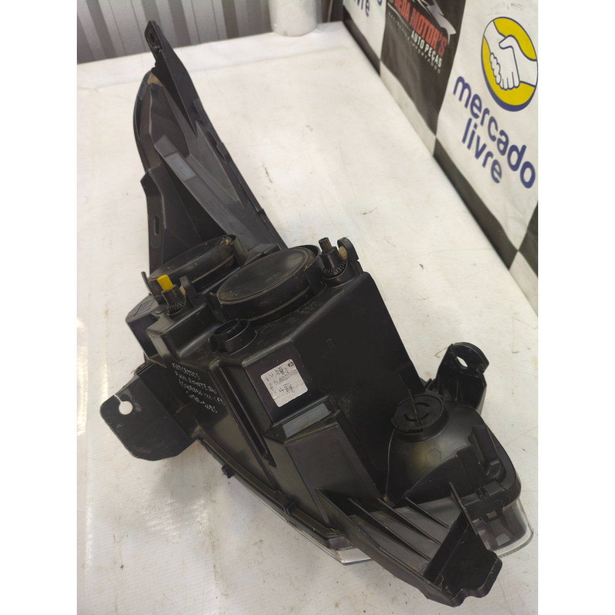 Farol Dianteiro Esquerdo S/led Fiat Cronos 20/2025 52138594 Esquerdo/motorista - Imagem 7