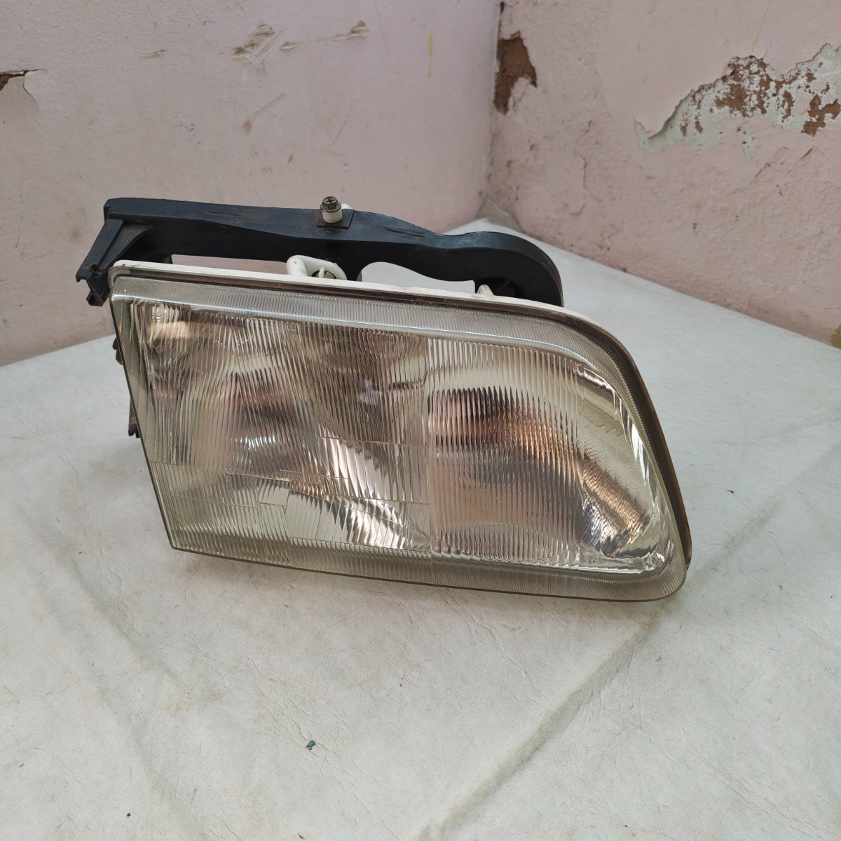 Farol Direita S10 1998 A 2000 Importado