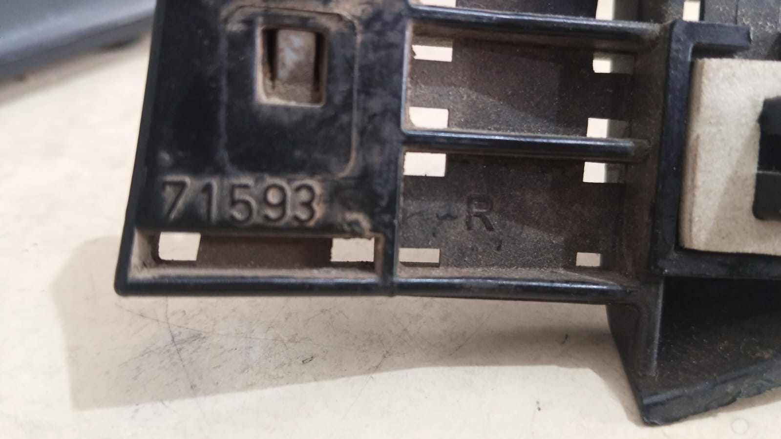 Suporte Para-choque Traseiro Direito Honda - Imagem 3