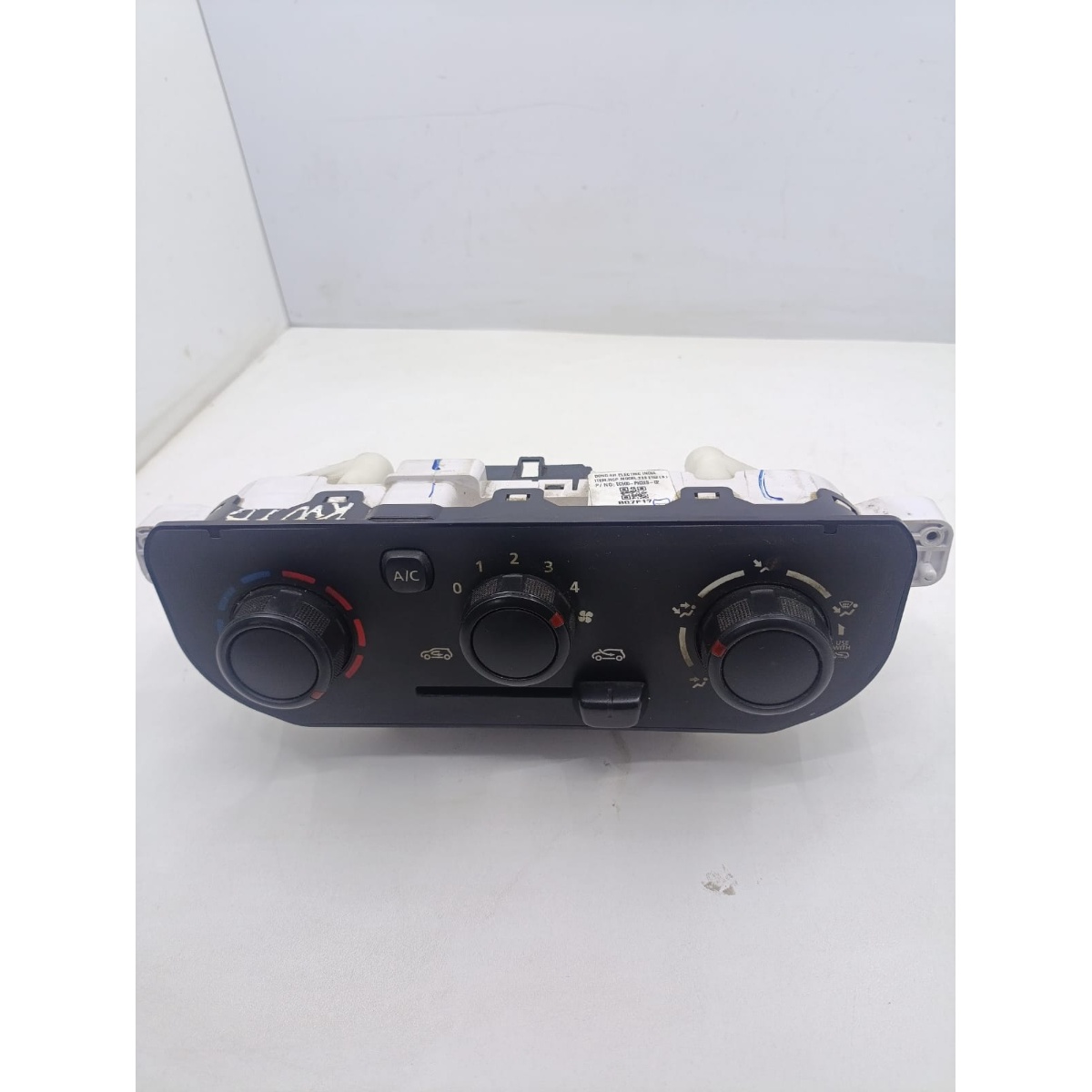Comando do Ar Condicionado Renault Kwid 2024 - Imagem 2