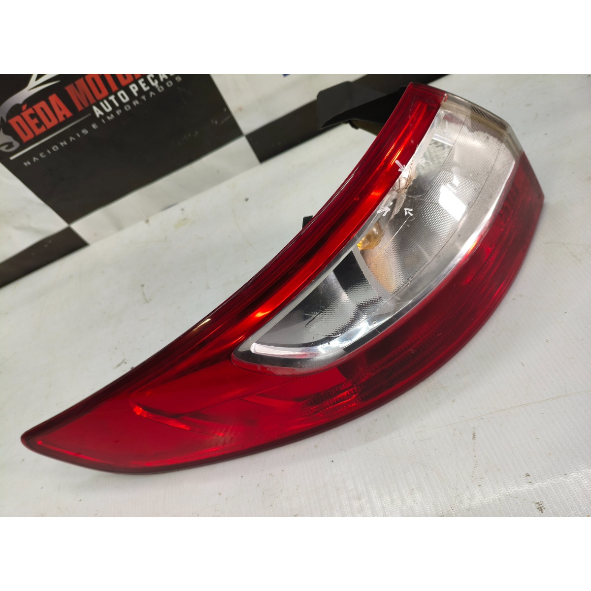 Lanterna Tras Esquerda Renault Fluence 11 A 18 265552802r - Imagem 3