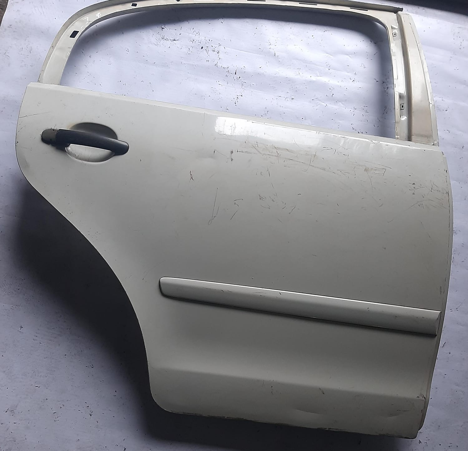 PORTA TRASEIRA POLO SEDAN 2006/2013 LADO DIREITO