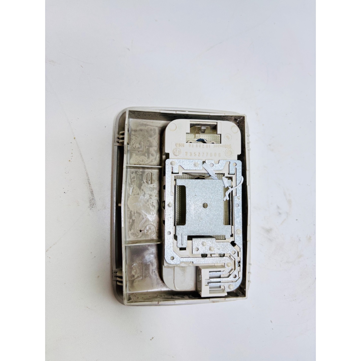 Luz Teto Frontal Fiat Palio Siena Punto 2012/18 - Imagem 3