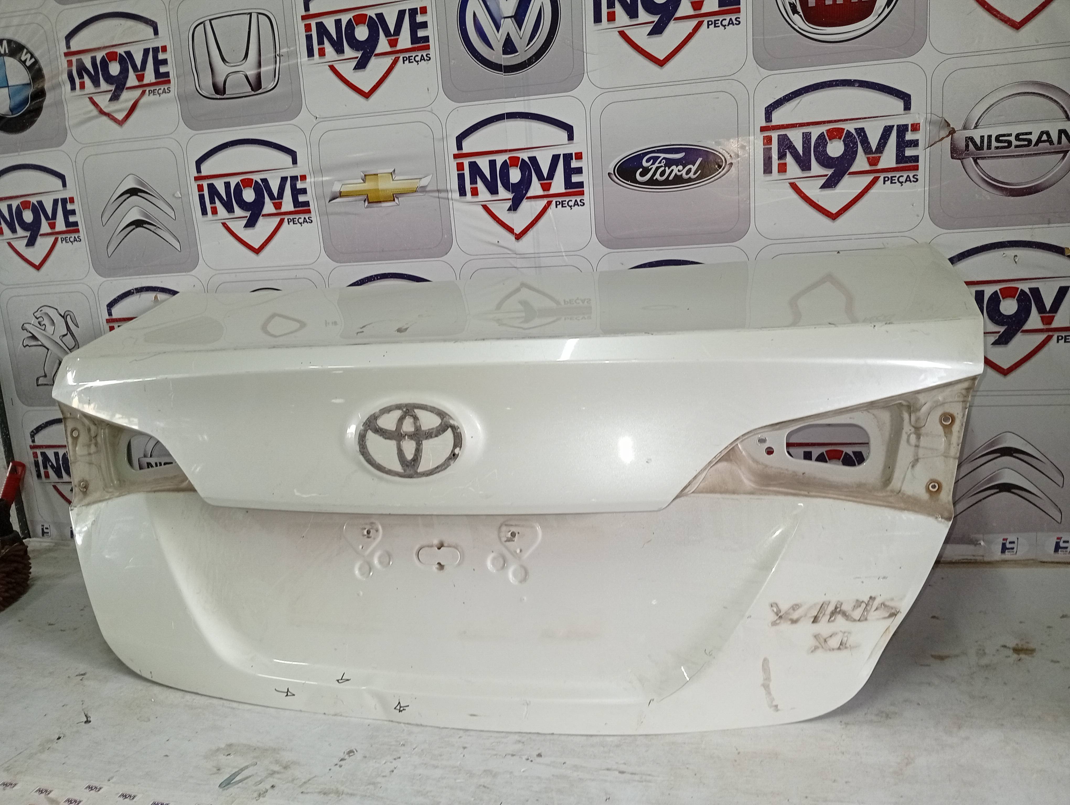 Tampa Traseira Toyota Yaris Hatch - Imagem 2