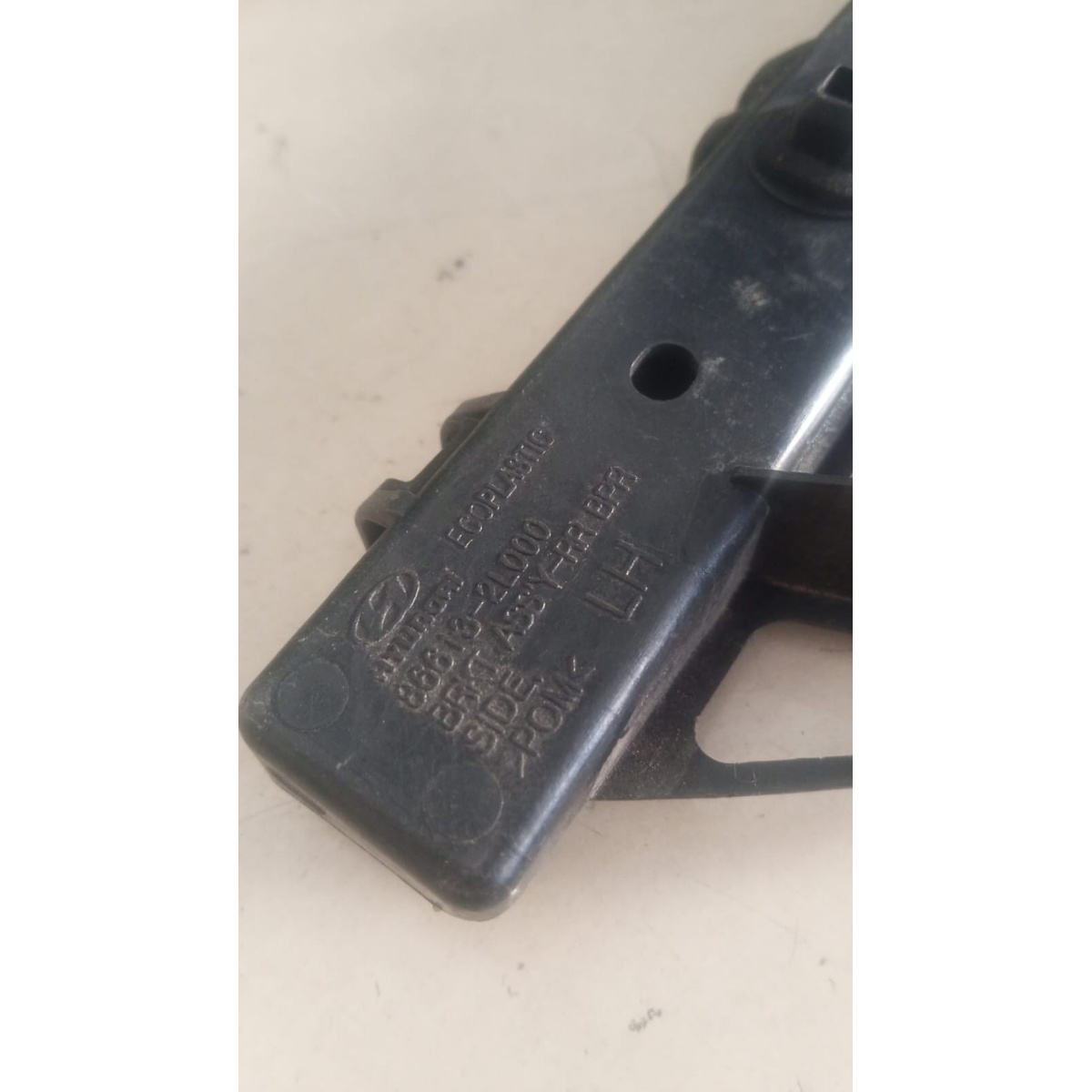 Guia Parachoque Traseiro Esquerdo Hyundai I30 2007 a 2012 - Imagem 3