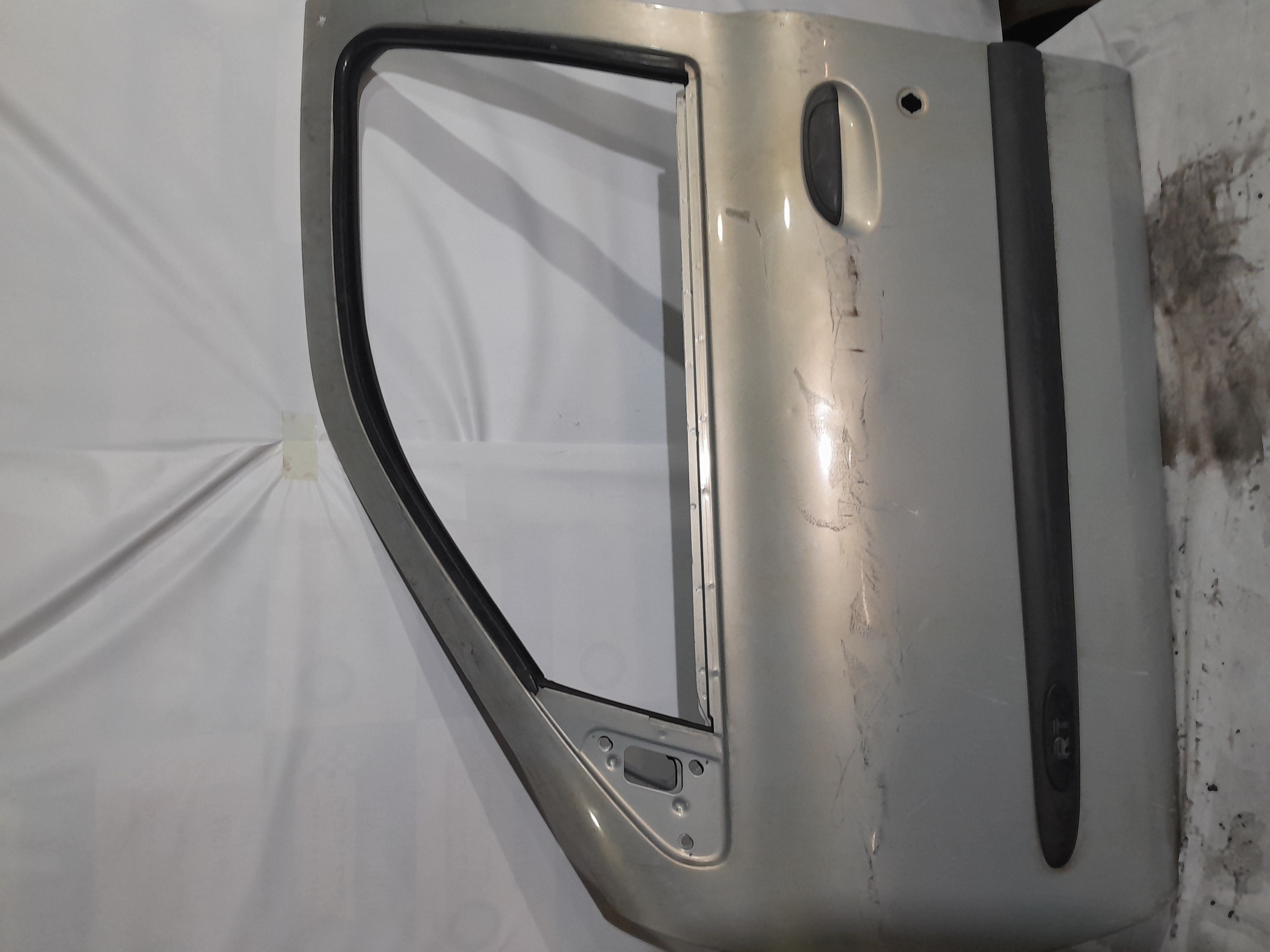 PORTA DIANTEIRA  LE RENAULT CLIO 1999/2010 4 PORTAS (CINZA)