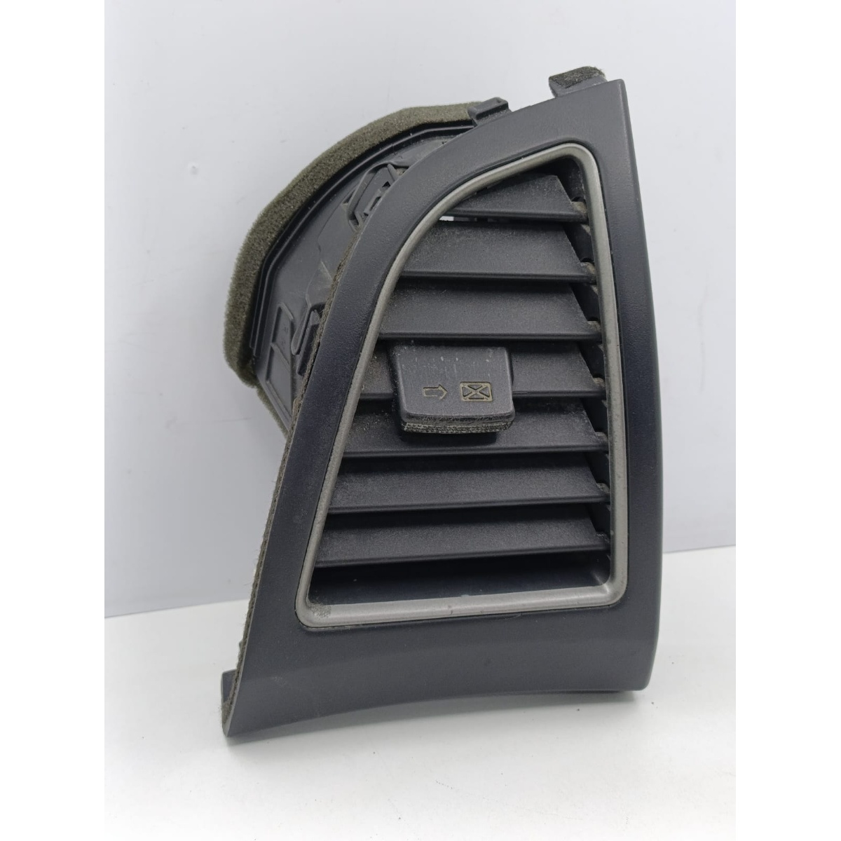 Difusor Saída Ar Painel Direito Hyundai HB20 974901S000 - Imagem 1