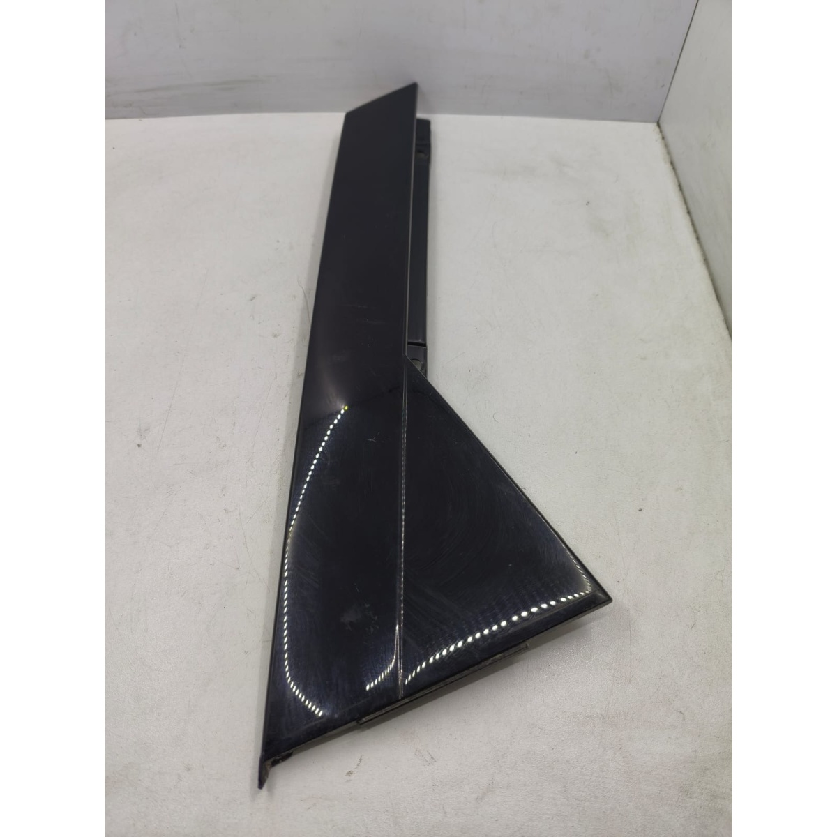 Acabamento Moldura Porta Traseira Direita Audi Q5 2020 2025