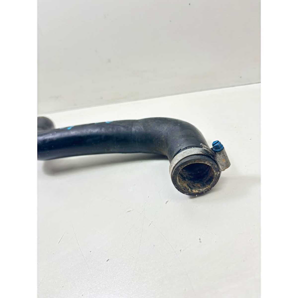 Mangueira Superior Radiador Fiat Punto Original 51878668 - Imagem 4