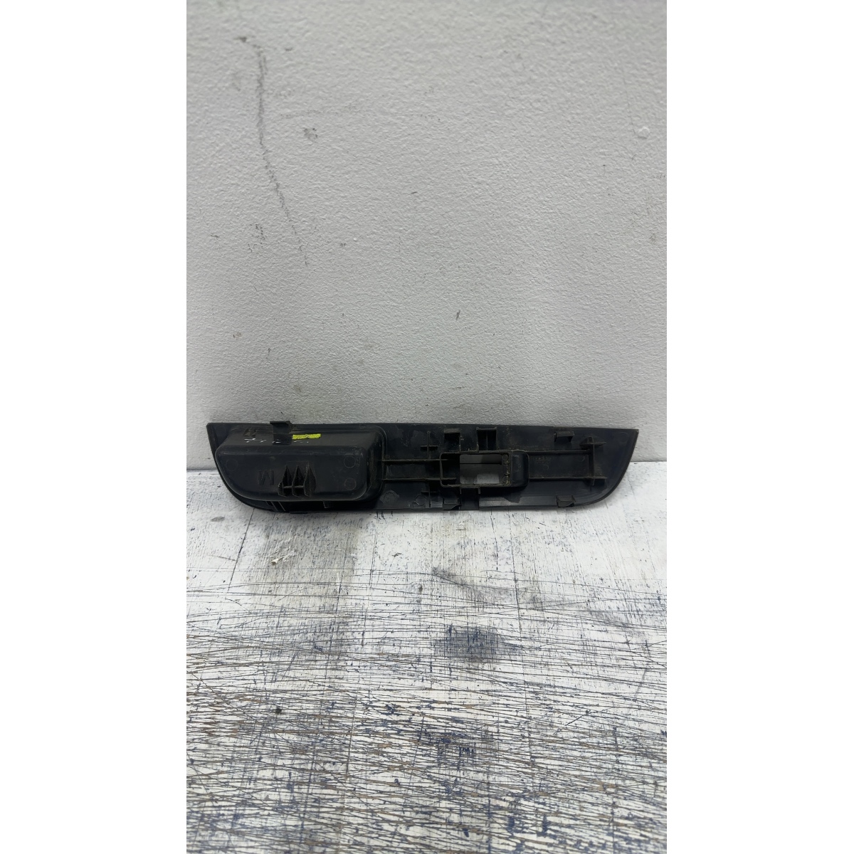 Moldura Botão Esquerdo Nissan Tiida - Imagem 3