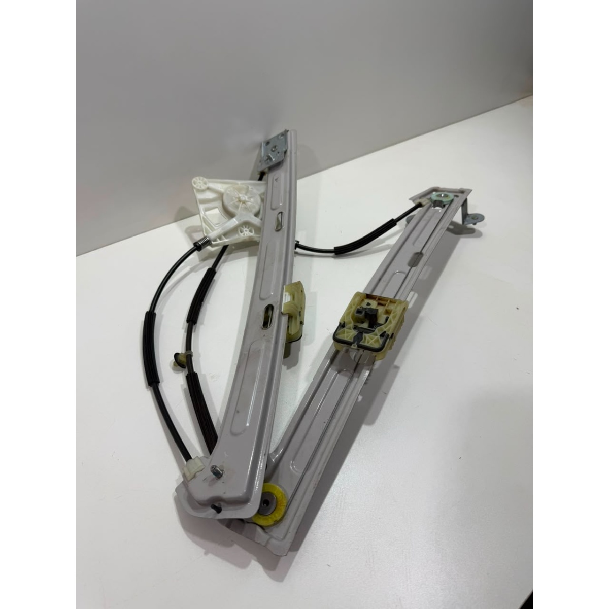 Máquina de Vidro Elétrica D. Esq VW Polo Track 1KS6EA837461
