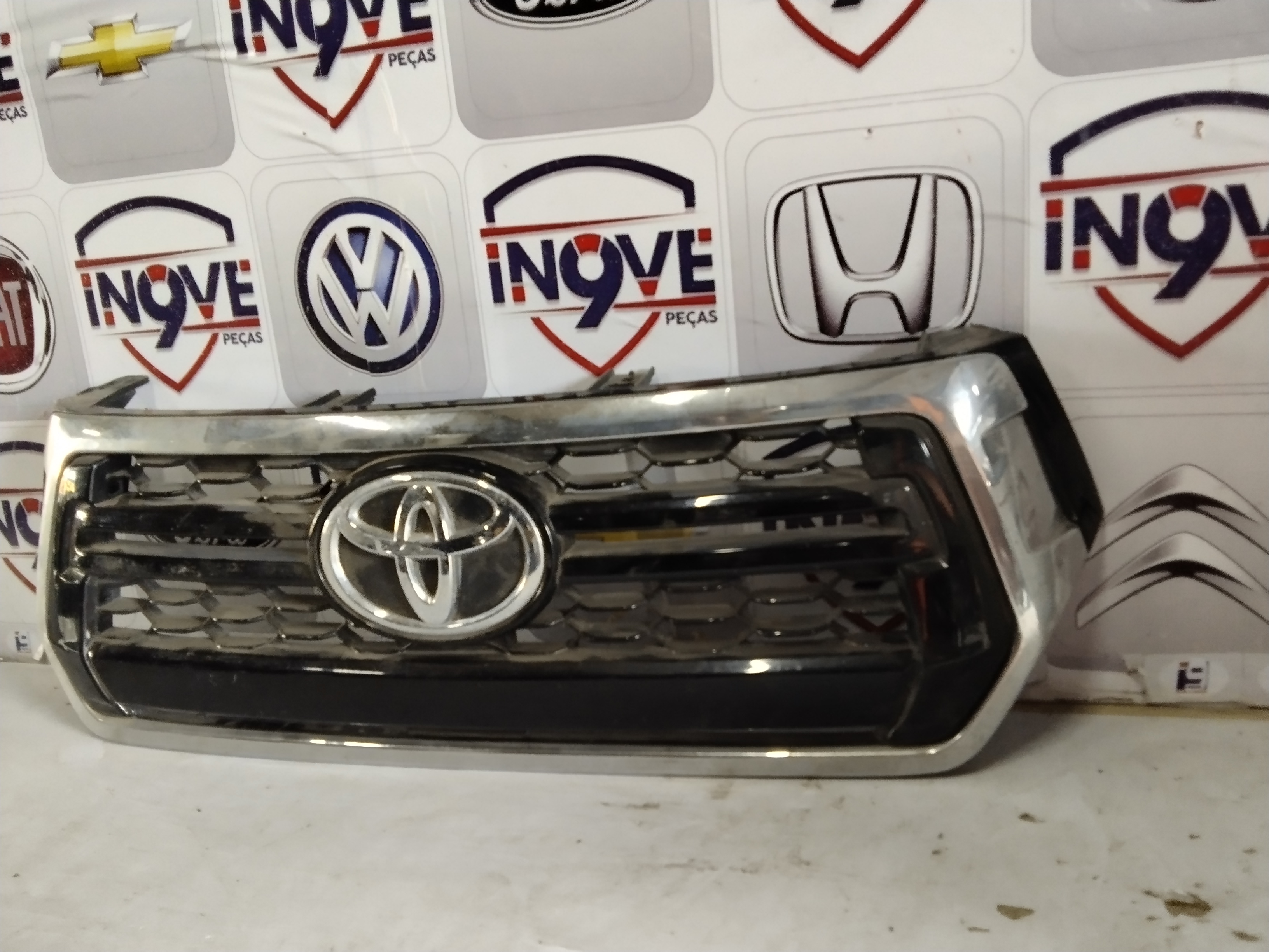 Grade Toyota Hilux 2017-2020 - Imagem 3