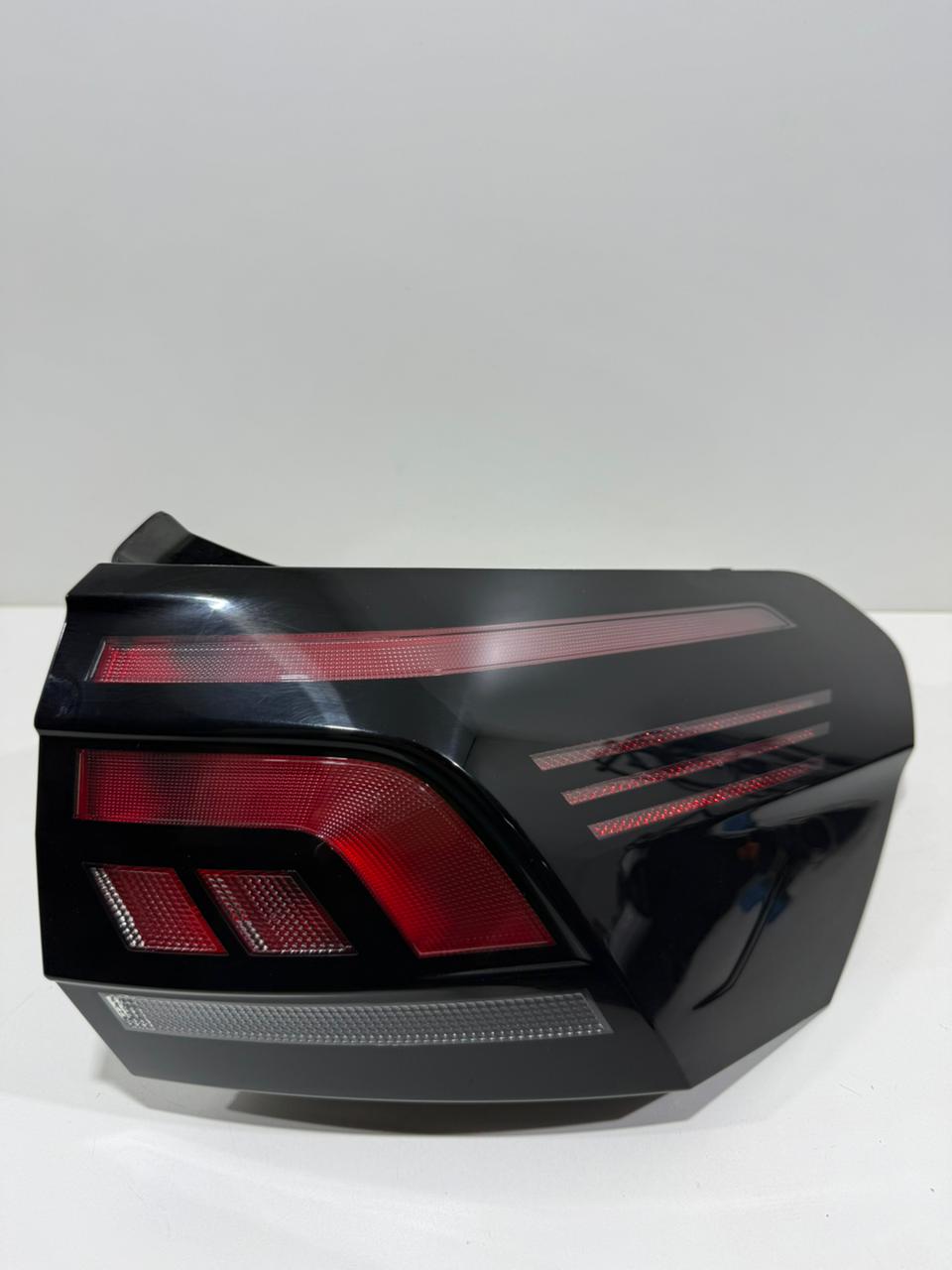 Lanterna Traseira Direita VW Nivus 2020-2024 2g5945208a - Imagem 2